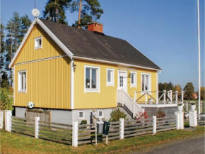 Three-Bedroom Holiday Home in Grastorp in Grästorp